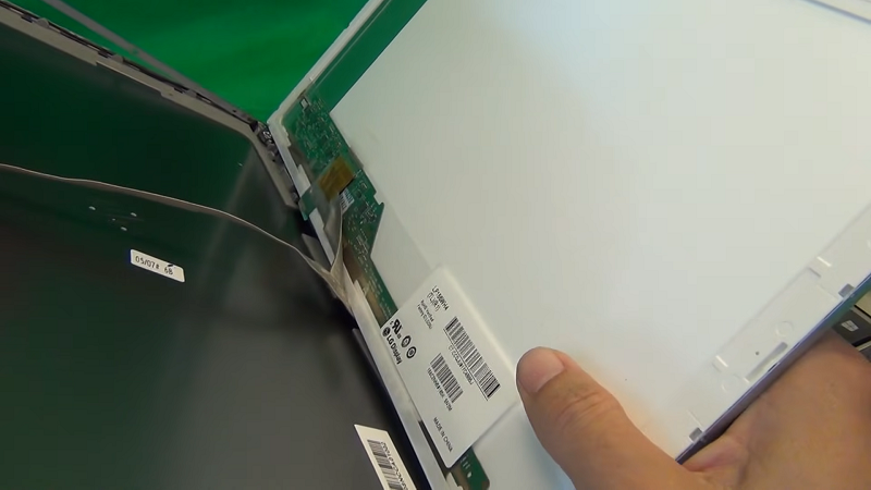 thay màn hình laptop HP ProBook