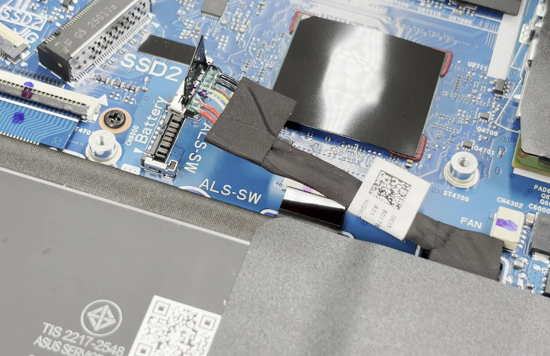 thay pin laptop Asus ROG Strix G16 G615