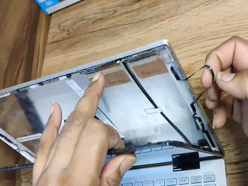 thay màn hình laptop HP Pavilion x360