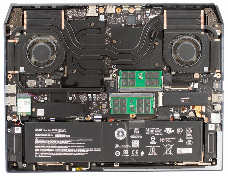 Thay Pin Laptop Acer Predator Helios 16 AI PH16-73