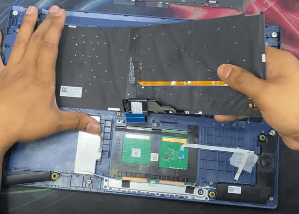 Thay bàn phím laptop Asus X515E
