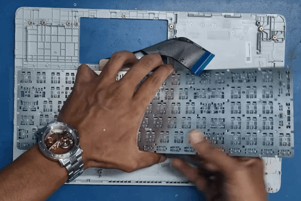 thay bàn phím laptop HP 15S-FQ2561TU