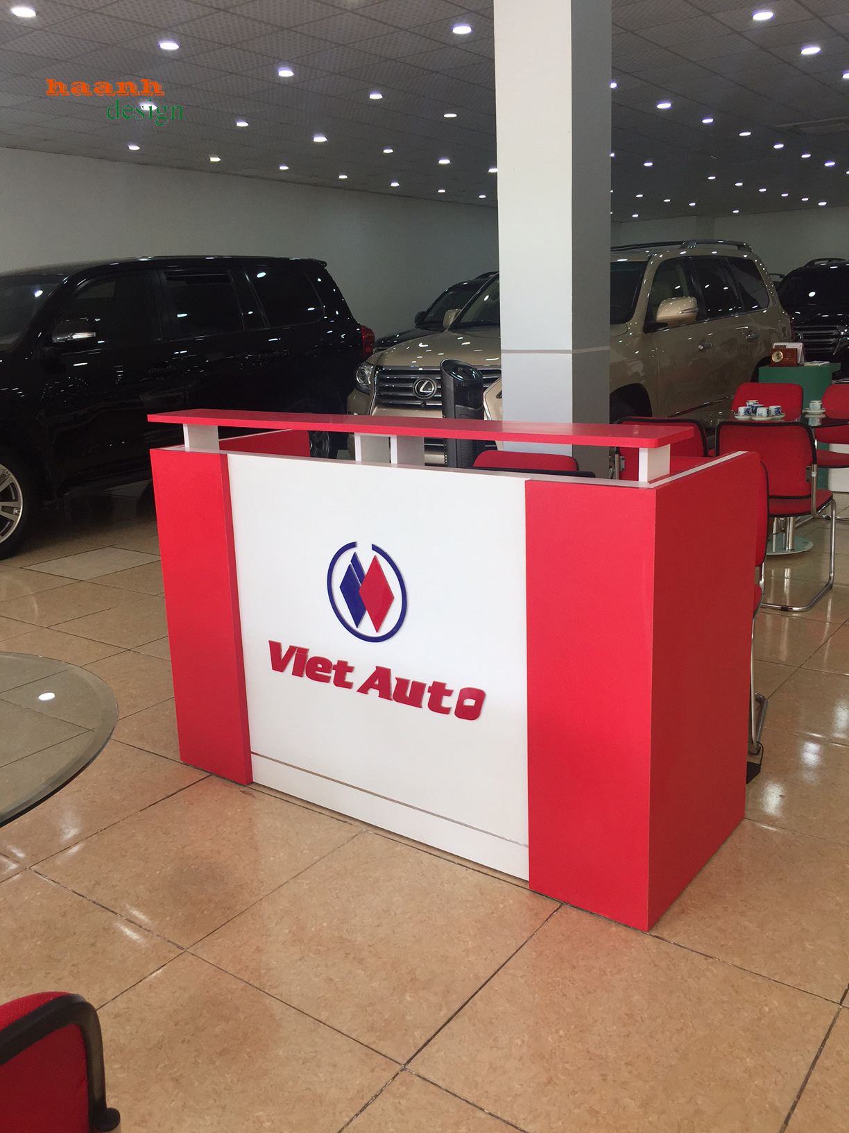 Quầy thu ngân hoàn thành showroom auto việt.