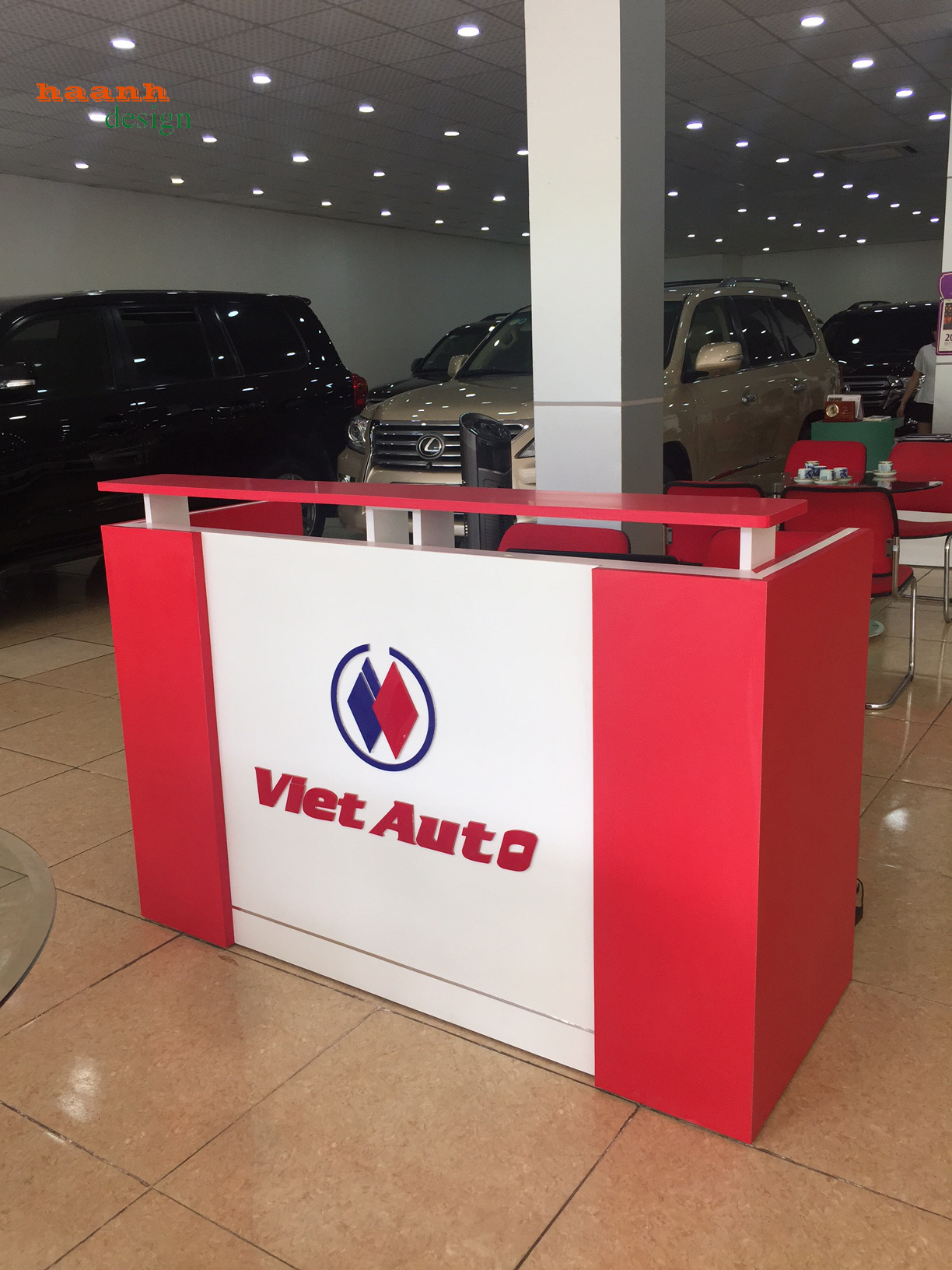 Quầy thu ngân hoàn thành showroom auto việt.