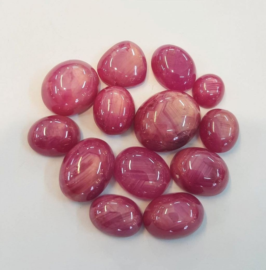 RUBY NAM PHI TỰ NHIÊN