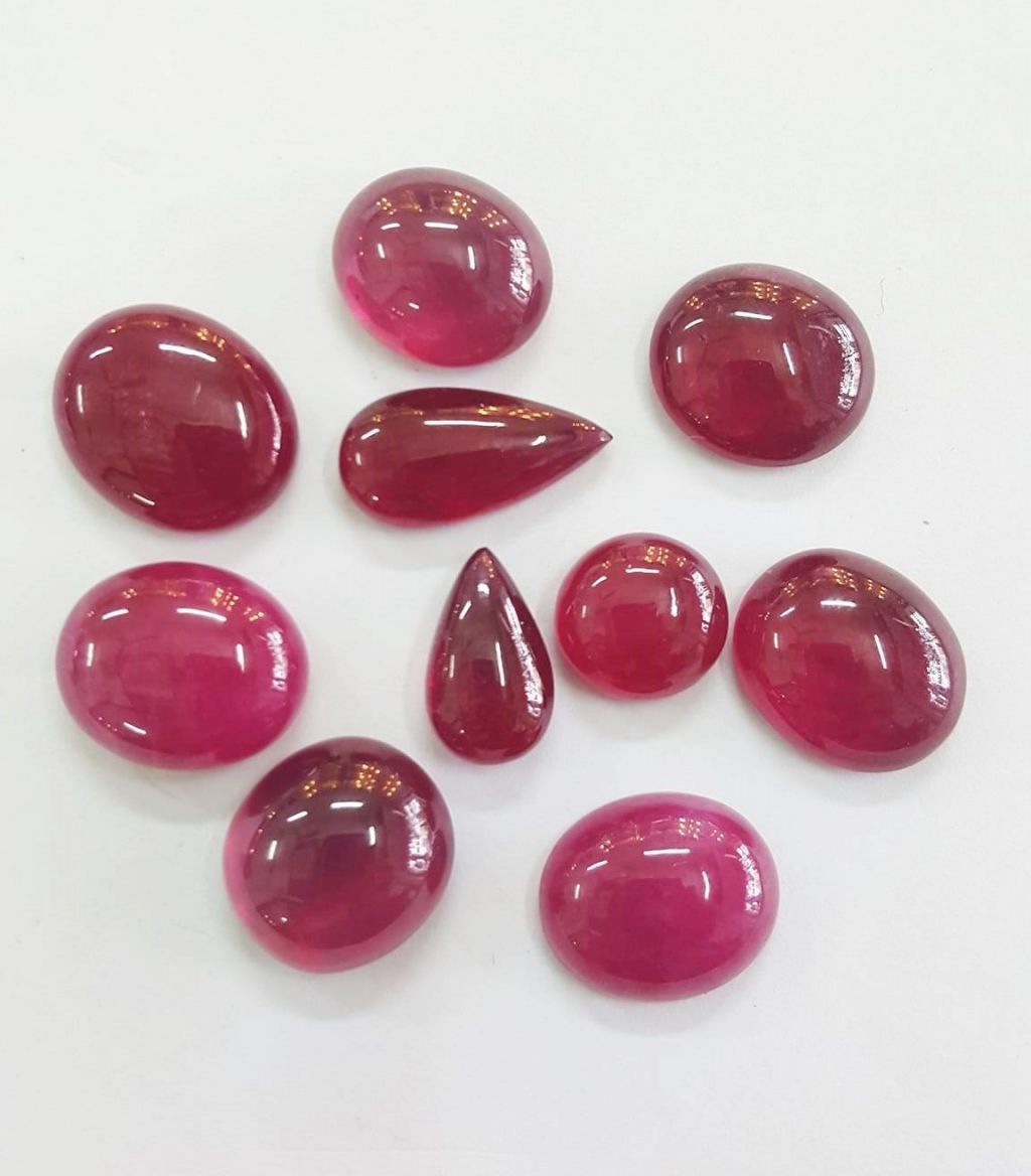 RUBY NAM PHI TỰ NHIÊN