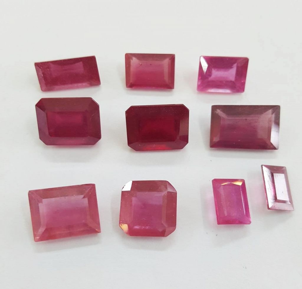 RUBY NAM PHI TỰ NHIÊN