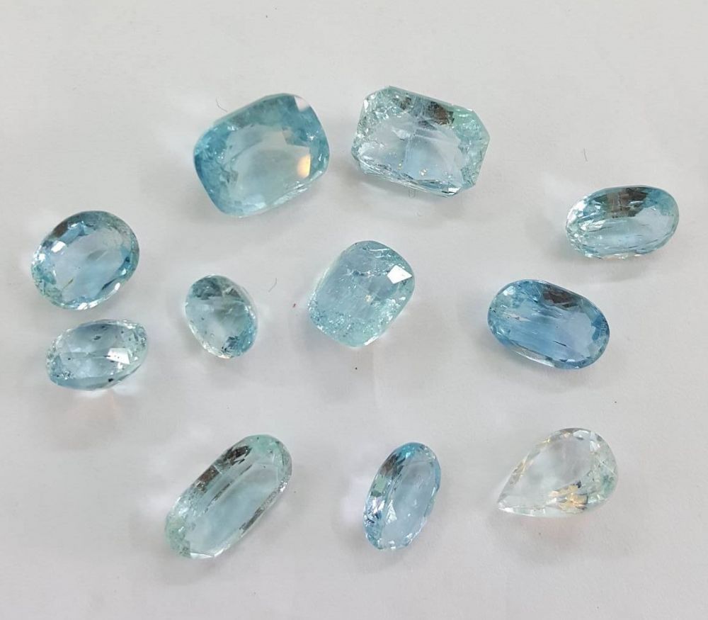 ĐÁ AQUAMARINE TỰ NHIÊN