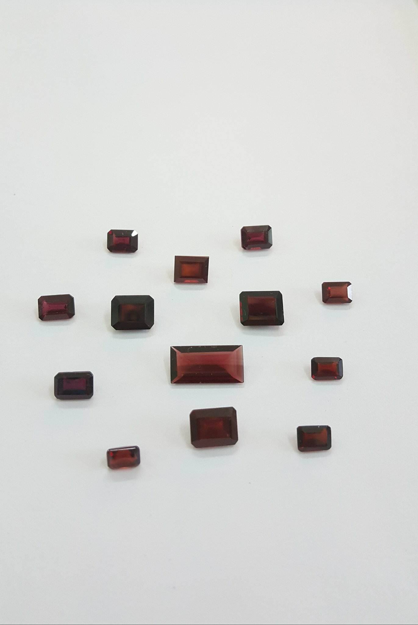 GARNET TỰ NHIÊN