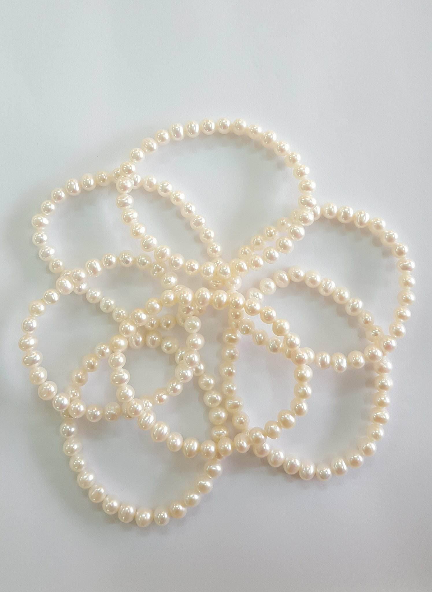 VÒNG TAY NGỌC TRAI TỰ NHIÊN