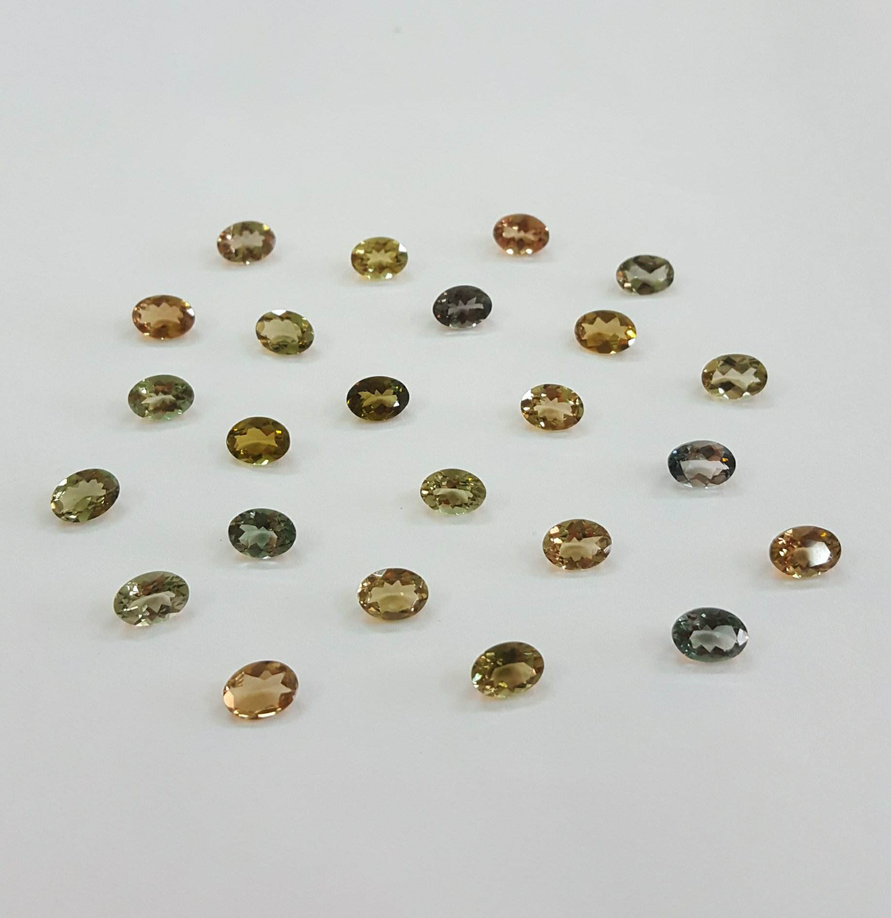 TOURMALNE TỰ NHIÊN SIZE 5*7mm
