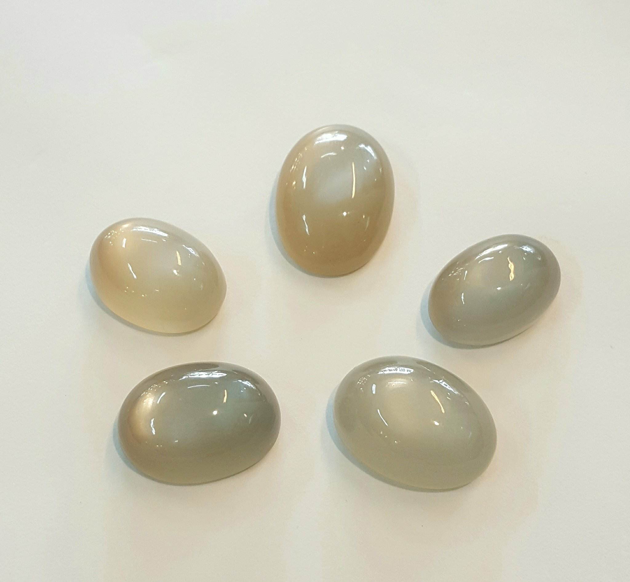 NATURAL MOONSTONE-ĐÁ MẶT TRĂNG TỰ NHIÊN