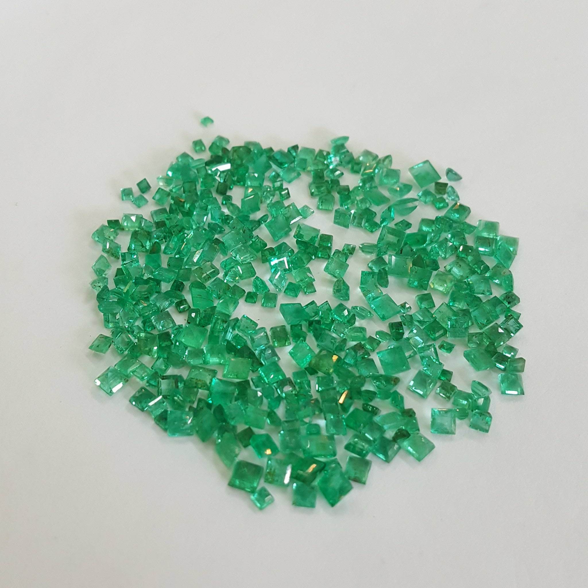 NATURAL EMERALD-NGỌC LỤC BẢO TỰ NHIÊN