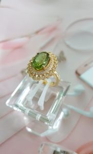 NHẪN BẠC XI ĐÁ PERIDOT TỰ NHIÊN