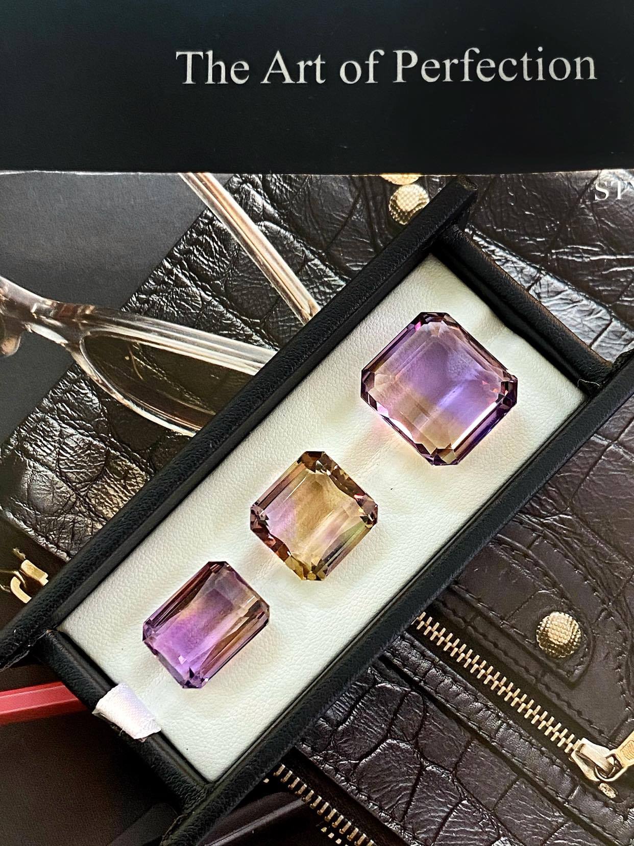 AMETRINE tự nhiên