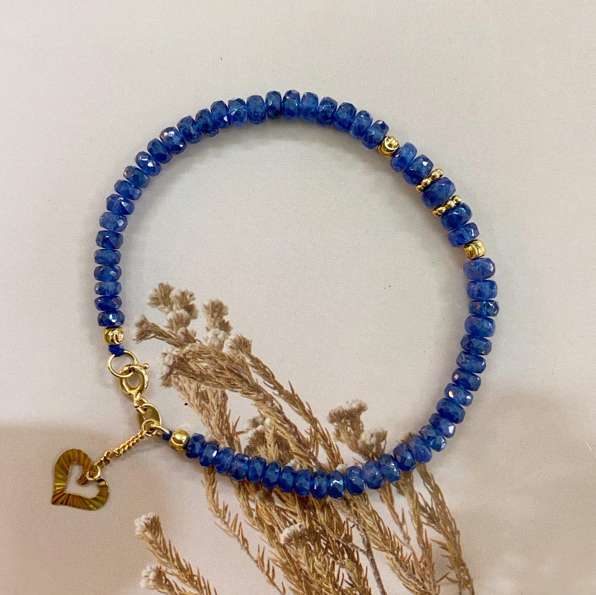 VÒNG TAY SAPPHIRE TỰ NHIÊN
