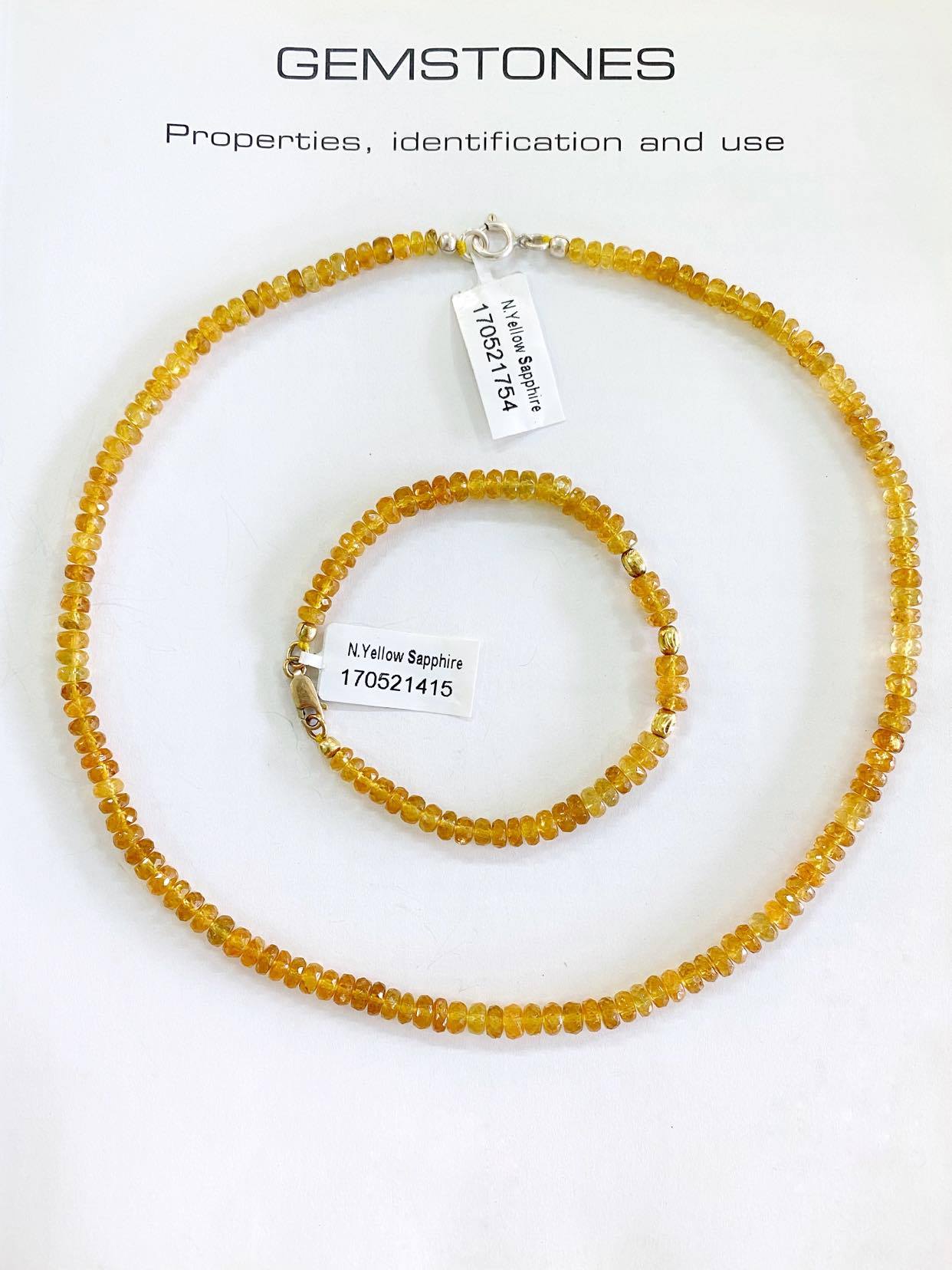 VÒNG CỔ + VÒNG TAY SAPPHIRE VÀNG TỰ NHIÊN
