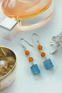 KHUYÊN TAI BẠC 92.5 AQUAMARINE TỰ NHÊN