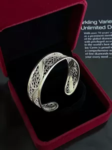 VÒNG TAY BẠC ĐẬU