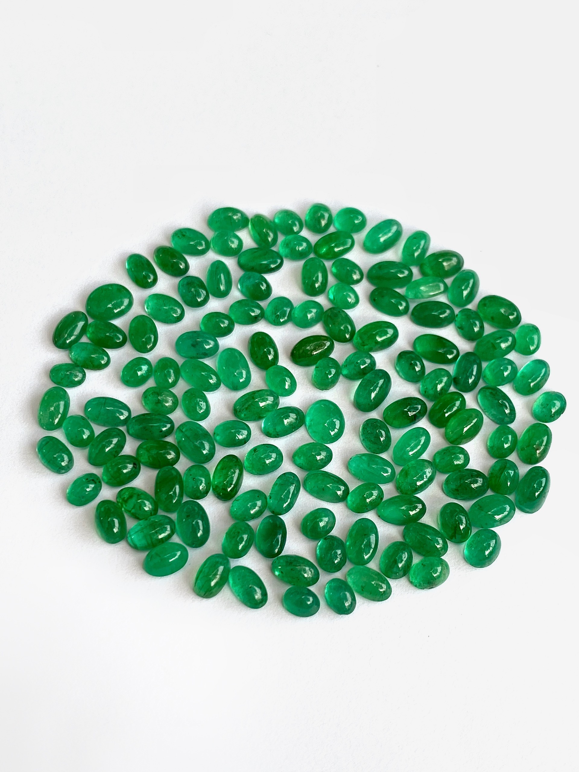 NATURAL EMERALD-NGỌC LỤC BẢO TỰ NHIÊN