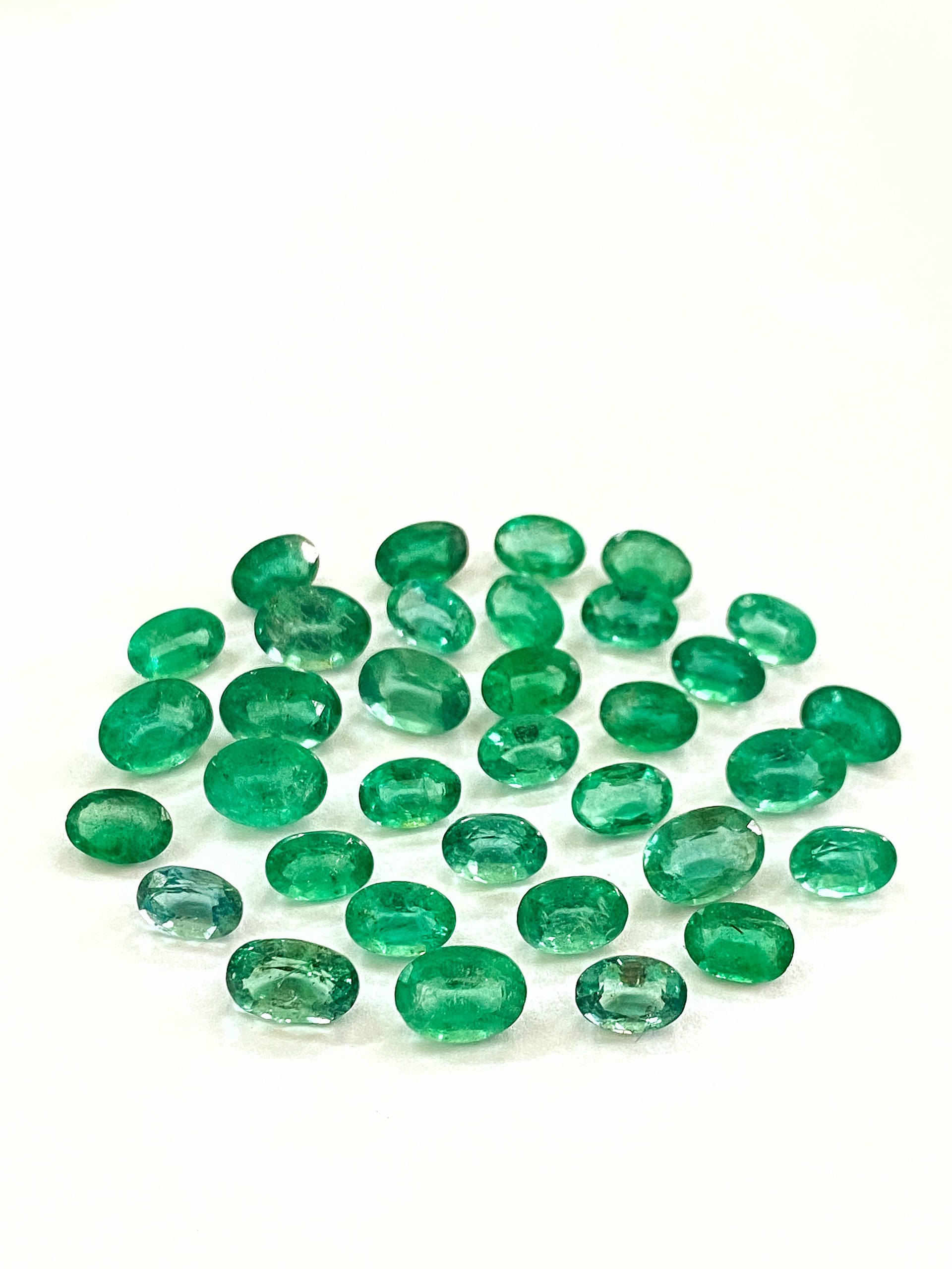 NATURAL EMERALD-NGỌC LỤC BẢO TỰ NHIÊN