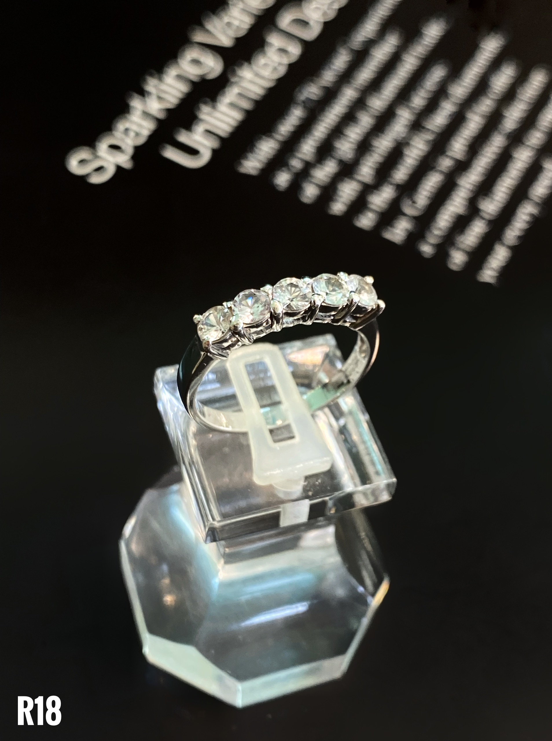 NHẪN  BẠC ĐÁ SAPPHIRE TỰ NHIÊN