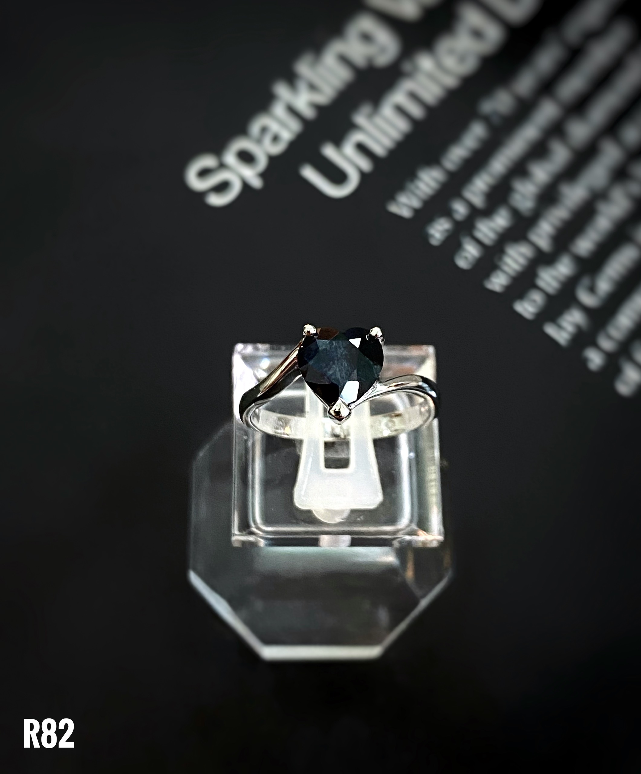 NHẪN BẠC TRÁI TIM ĐÁ SAPPHIRE TỰ NHIÊN