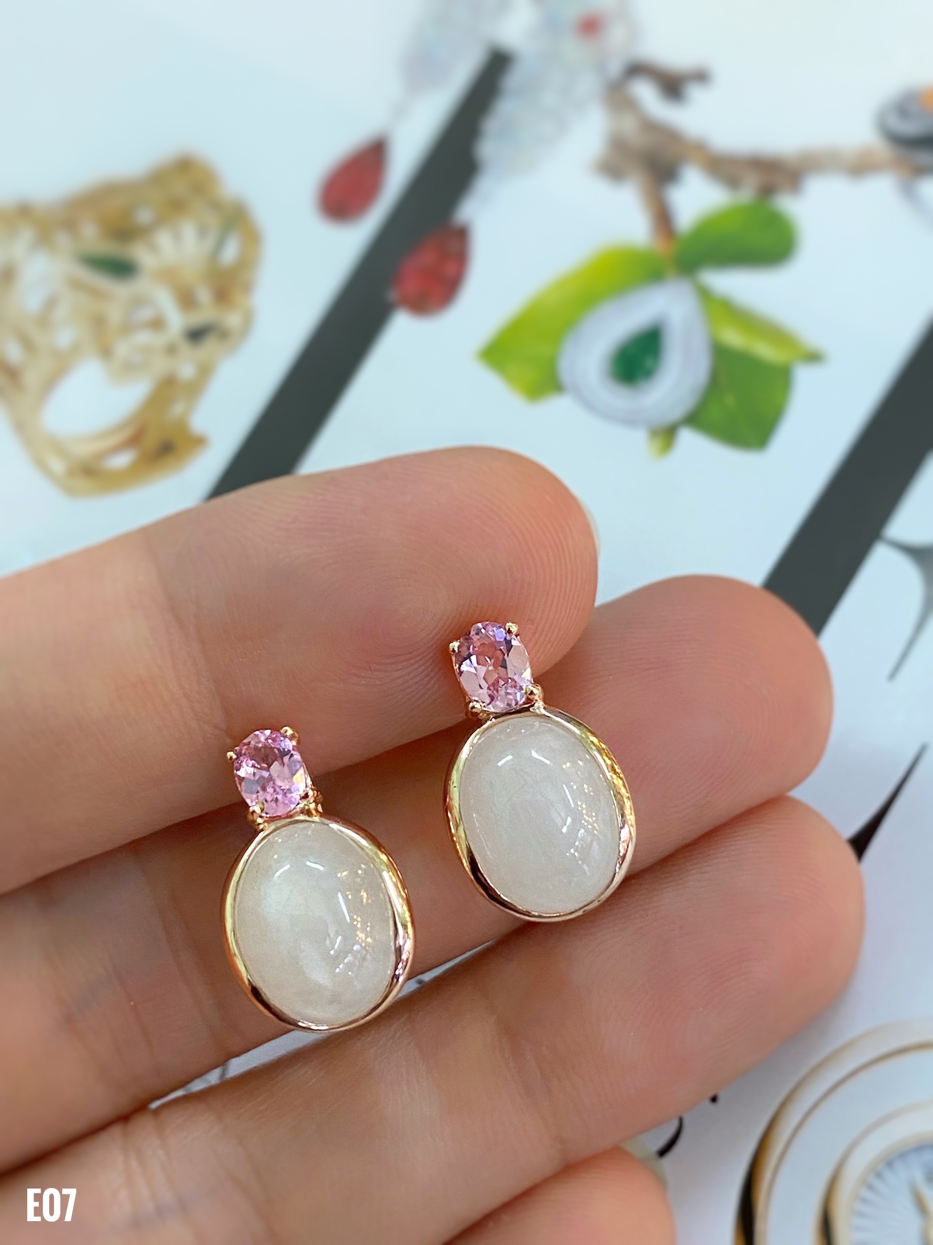 KHUYÊN TAI BẠC XI SAPPHIRE TRẮNG + TOURMALINE HỒNG TỰ NHIÊN