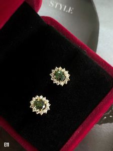 KHUYÊN TAI BẠC XI  ĐÁ SAPPHIRE TỰ NHIÊN