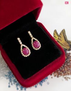 KHUYÊN TAI BẠC XI ĐÁ RUBY TỰ NHIÊN