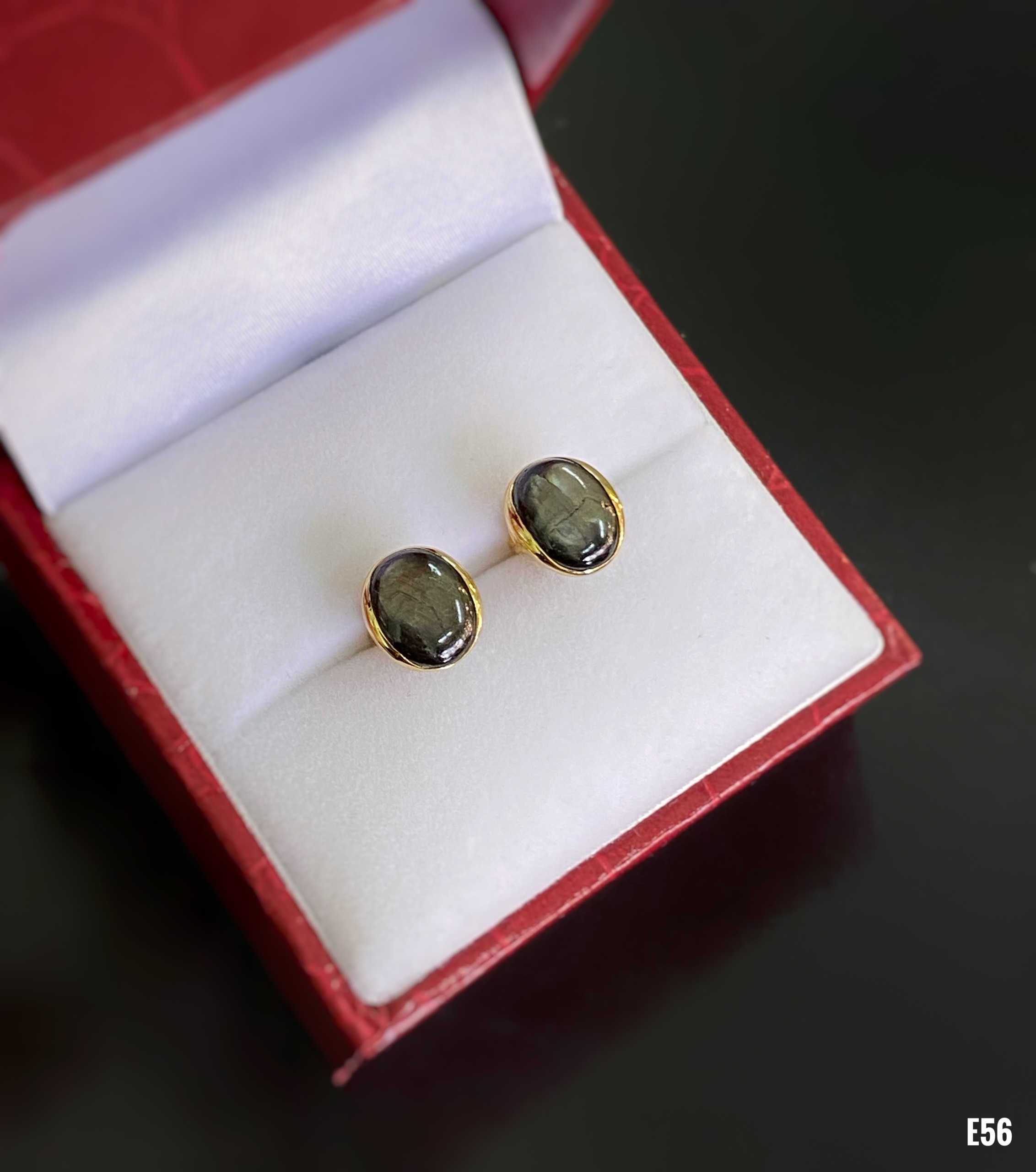 KHUYÊN TAI BẠC XI ĐÁ SAPPHIRE TỰ NHIÊN