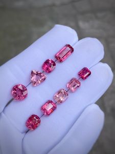 TOURMALINE HỒNG TỰ NHIÊN