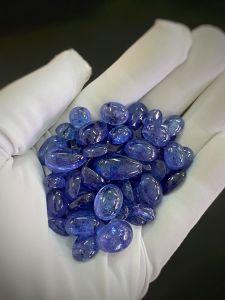 ĐÁ TANZANITE TỰ NHIÊN