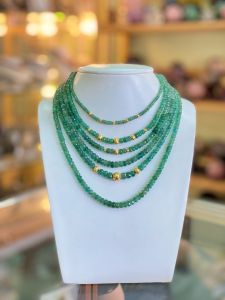 VÒNG CỔ ĐÁ EMERALD - NGỌC LỤC BẢO TỰ NHIÊN