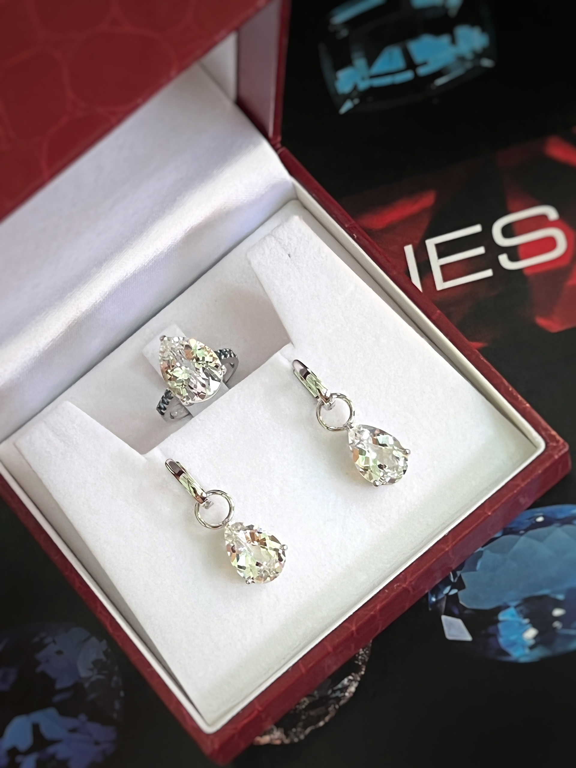 BỘ TRANG SỨC BẠC 92.5 ĐÁ TOPAZ