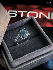 NHẪN BẠC 92.5 SAPPHIRE KẾT TOPAZ LONDON TỰ NHIÊN