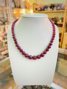 VÒNG CỔ ĐÁ RUBY TỰ NHIÊN