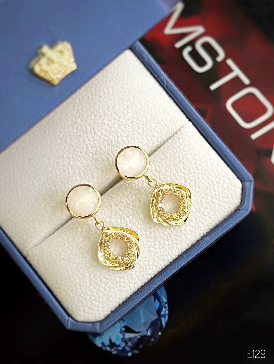 KHUYÊN TAI BẠC XI ĐÁ SAPPHIRE TỰ NHIÊN