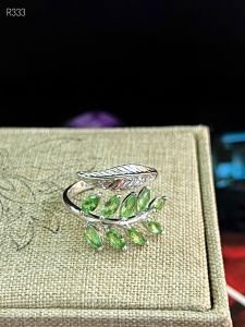 NHẪN BẠC 92.5 ĐÁ GARNET TSAVORITE TỰ NHIÊN