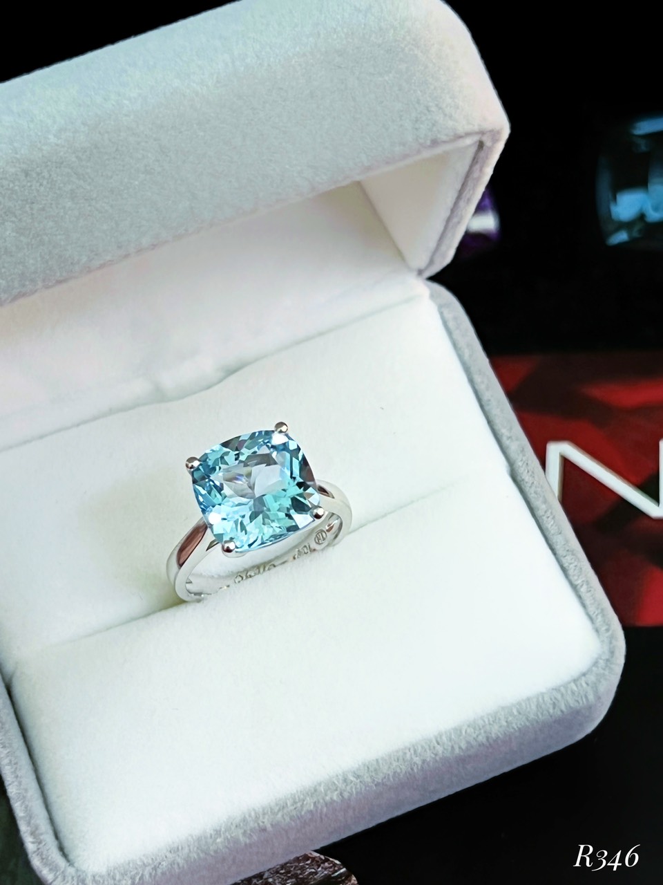 NHẪN BẠC 92.5 ĐÁ BLUE TOPAZ LONDON TỰ NHIÊN