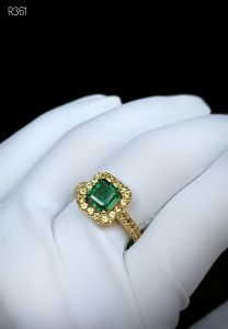 NHẪN BẠC 92.5 XI VÀNG ĐÁ EMERALD - NGỌC LỤC BẢO KẾT SAPPHIRE TỰ NHIÊN