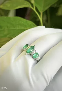 NHẪN BẠC 92.5  ĐÁ EMERALD - NGỌC LỤC BẢO TỰ NHIÊN