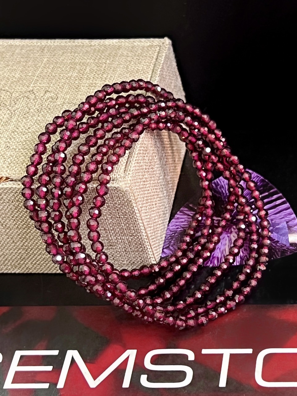 VÒNG TAY ĐÁ GARNET - NGỌC HỒNG LỰU TỰ NHIÊN 3.5MM