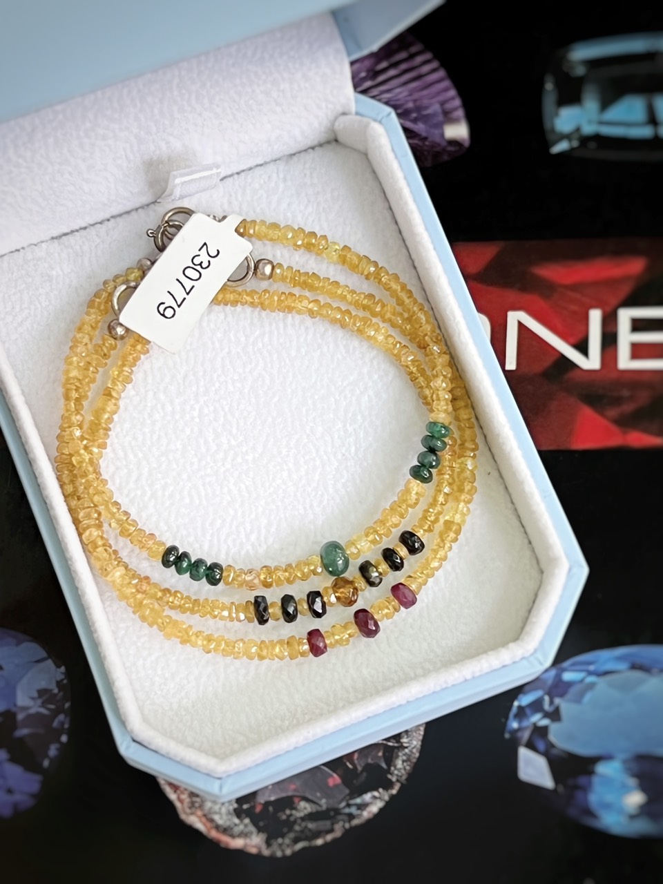 VÒNG TAY ĐÁ SAPPHIRE TỰ NHIÊN