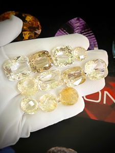 THẠCH ANH TÓC TỰ NHIÊN