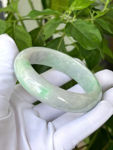VÒNG NGỌC CẨM THẠCH TỰ NHIÊN