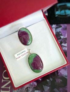 BỘ TRANG SỨC BẠC 92.5 ĐÁ RUBY ZOISITE TỰ NHIÊN