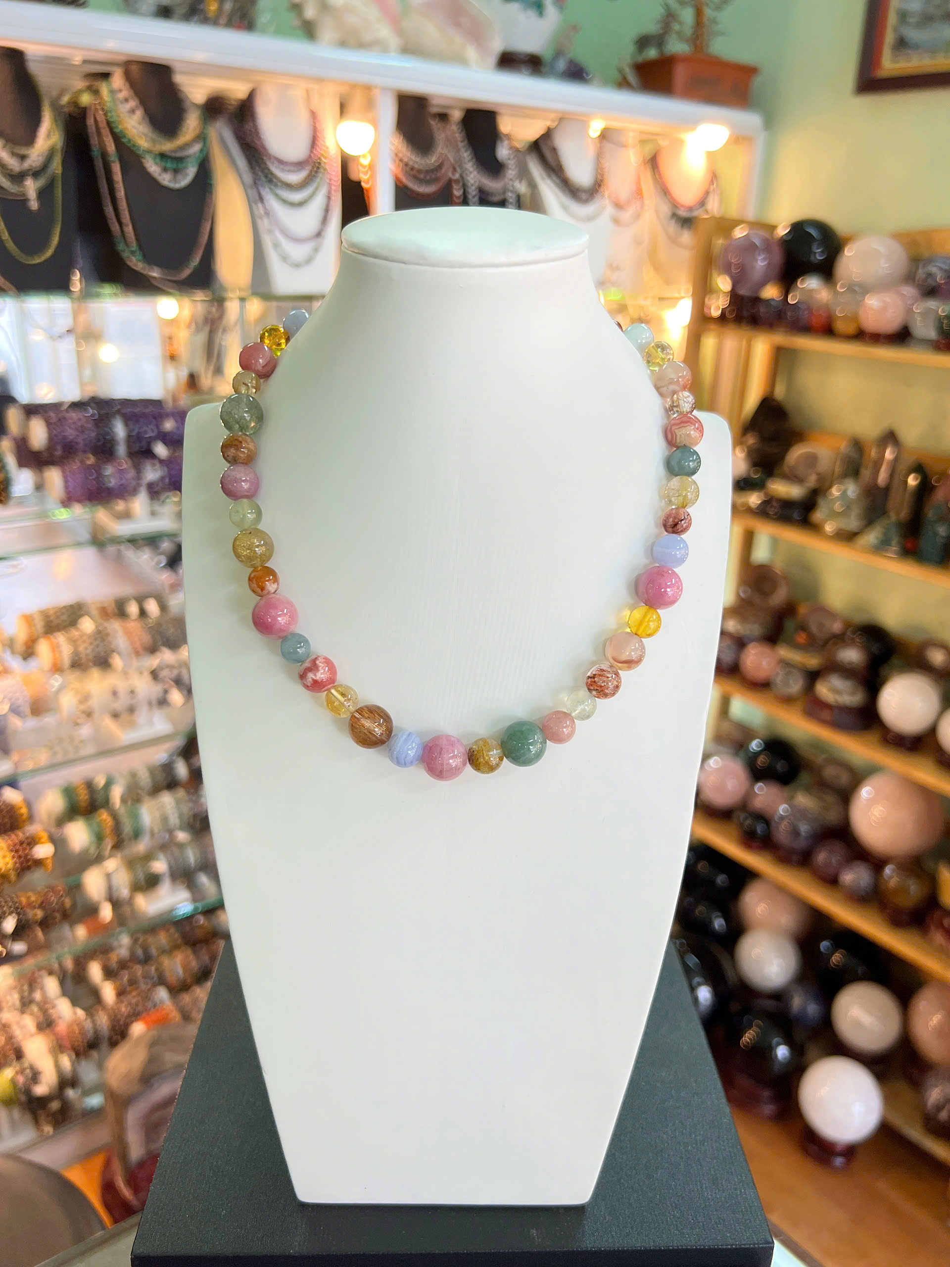 gen-h-z6816366211369_2a8262c77df91674dee96bbc4f97207a