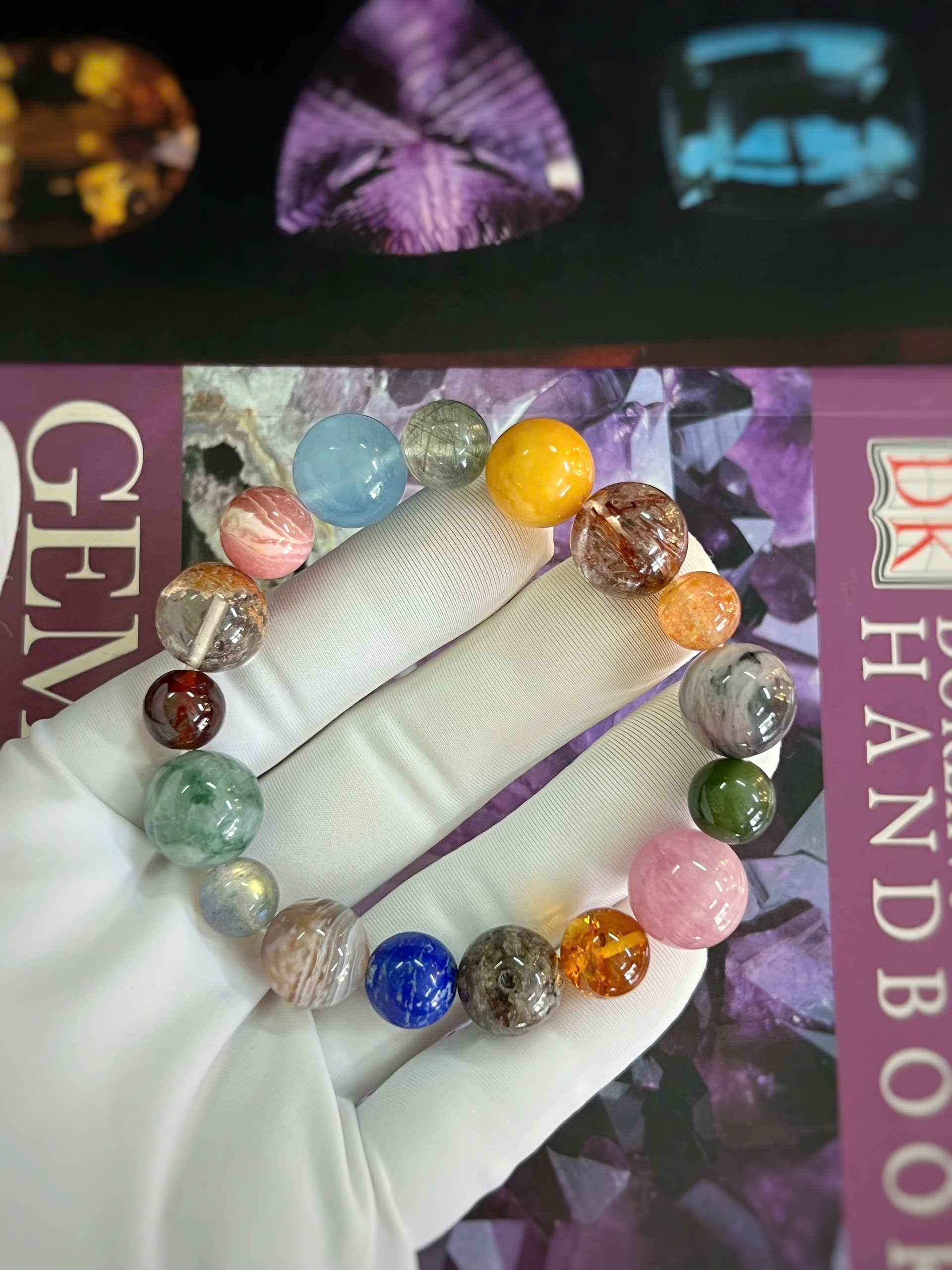 gen-h-z6816366279803_a2e0208b0d9840a4bf73e6772231cdb2