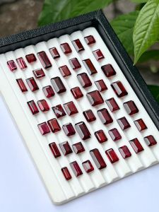 ĐÁ GARNET TỰ NHIÊN